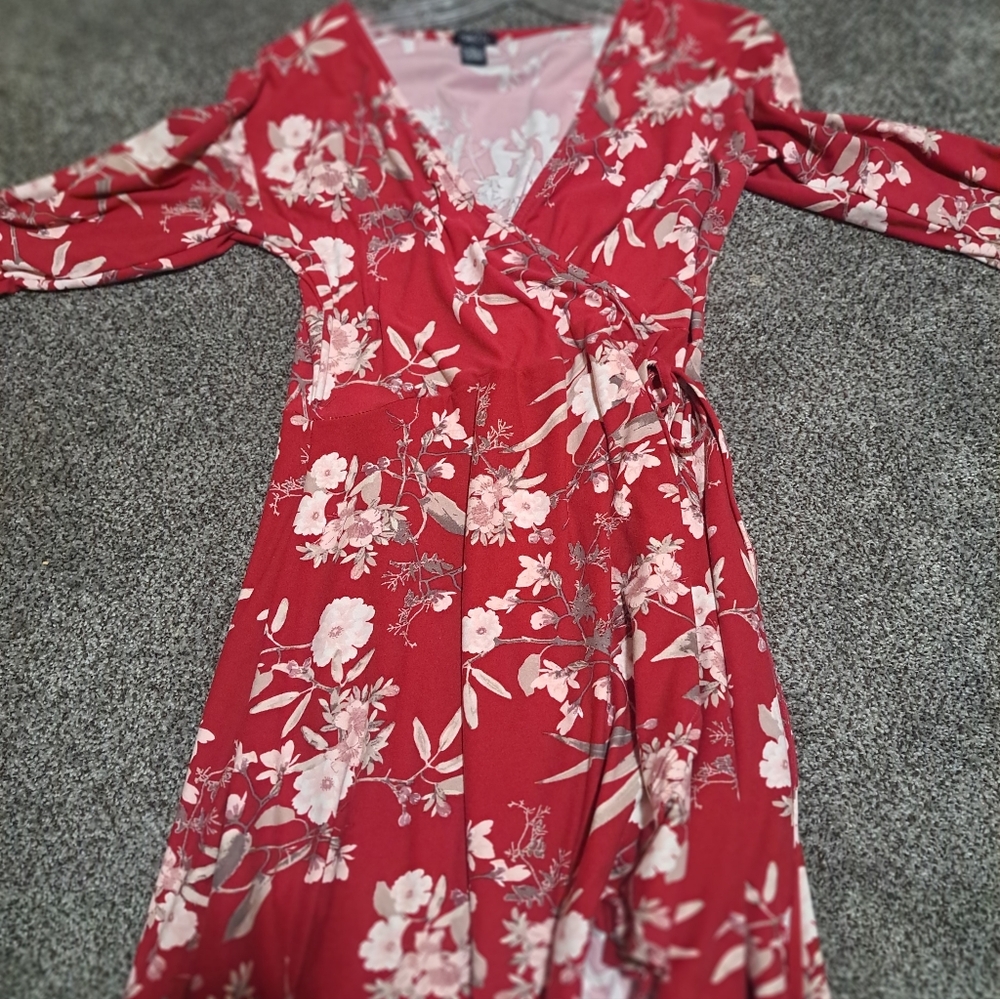 Rue21 Red and White Floral Dress